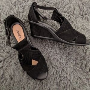 Women's Black Suede Earth Wedge Sandals